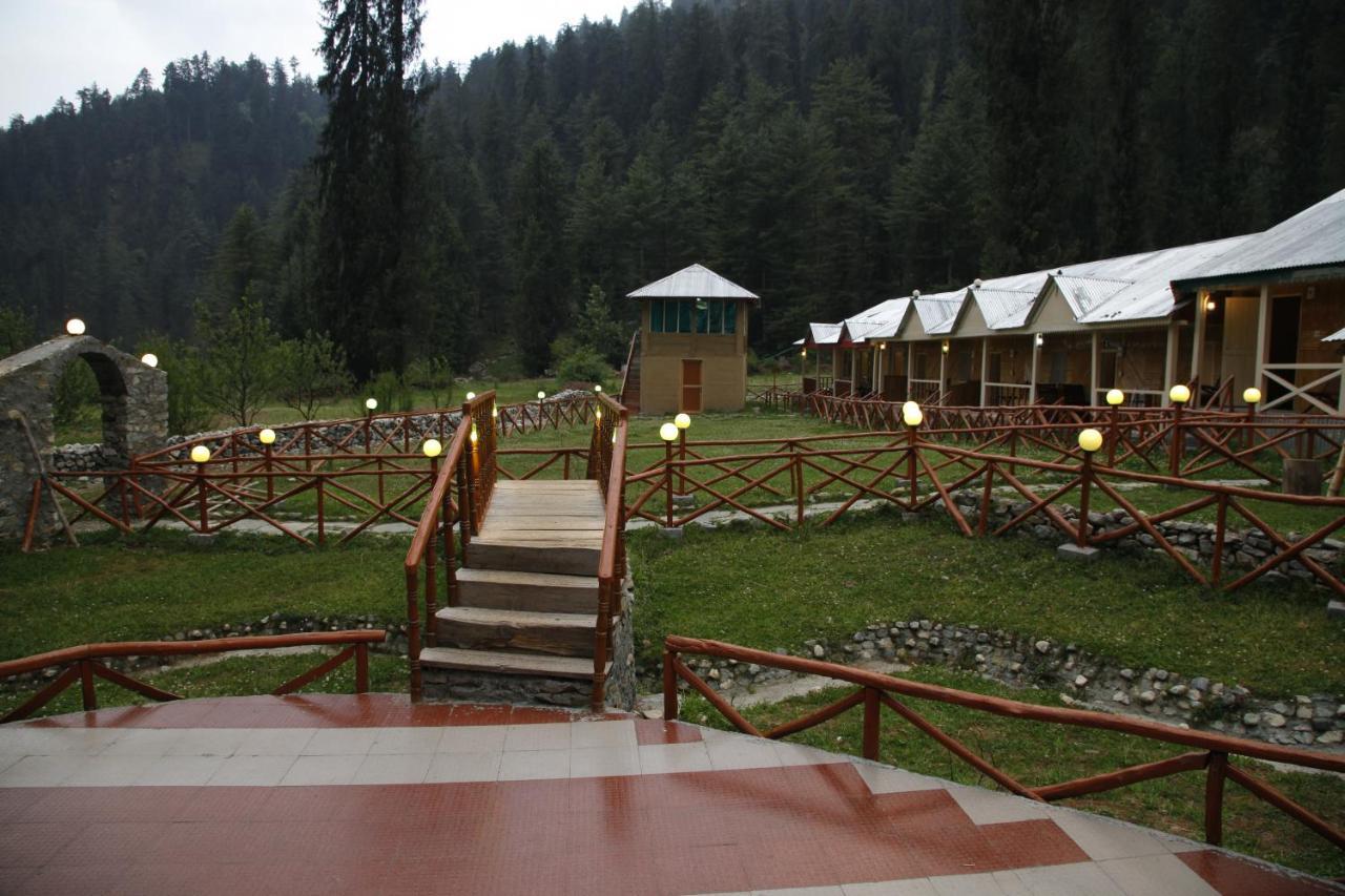 Wind Chime Baga Sarahan Rāmpur Esterno foto